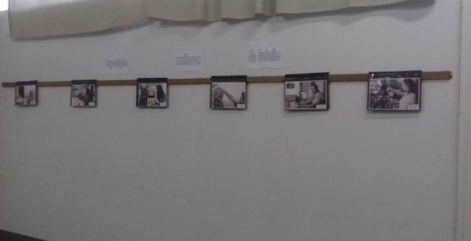 Biblioteca promove a mostra fotográfica “Mulheres de Avaré”