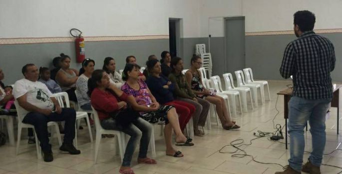 Semads promoveu palestra sobre prevenção ao suicídio
