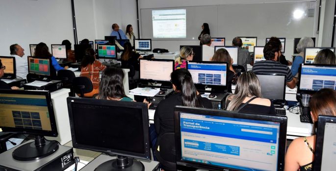 Eduvale conclui curso de capacitação para conselheiros municipais