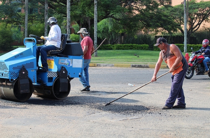Prefeitura inicia operação tapa-buracos e leva melhorias a todos os bairros de Avaré
