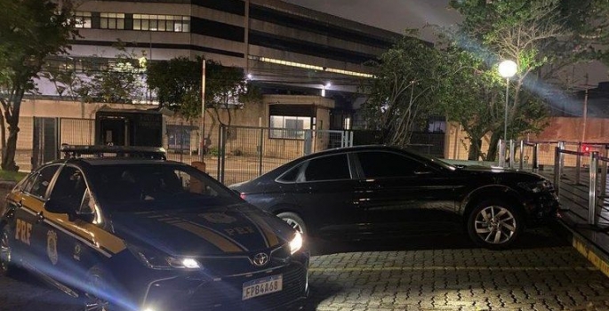 Operação da PRF prende um dos chefes do PCC no interior de SP