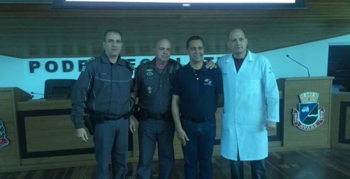 Polícia Militar realiza palestra de prevenção ao suicídio em Avaré