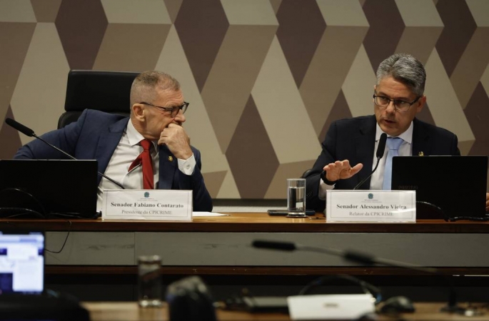 CPI rejeita relatório que atingia ministros do STF após articulação de governo e tribunal