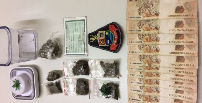 PM de Avaré prende mulher que estava com menor na casa fazendo uso de drogas