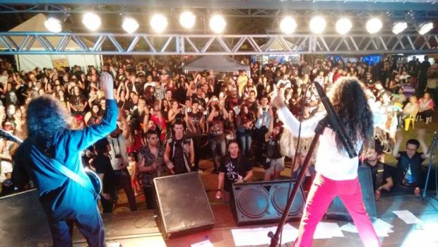 Feriado prolongando terá encontros de veículos antigos e de motociclistas