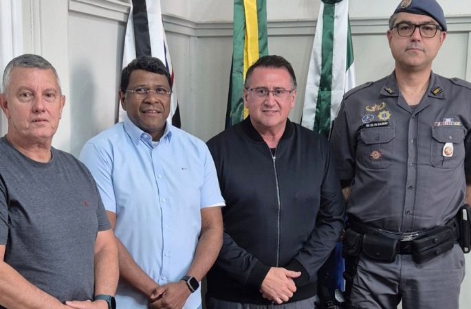 Prefeito Roberto Araujo anuncia Atividade Delegada com atuação do Corpo de Bombeiros em Avaré