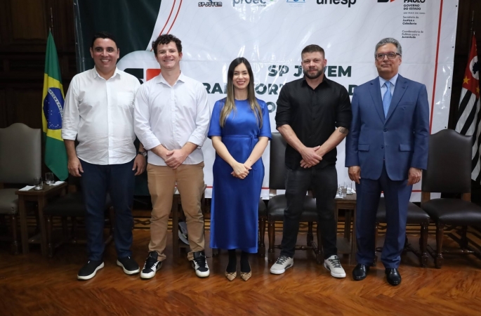 Projeto de IA contra evasão escolar coloca Avaré na final do SPJovem
