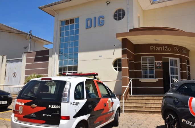 Casal investigado por crimes sexuais contra adolescentes é preso em Avaré