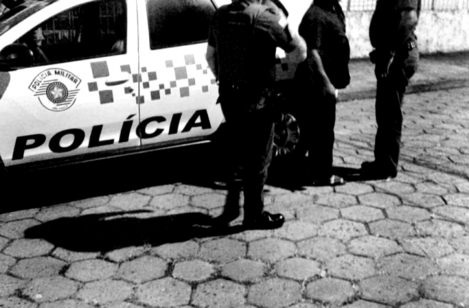 Suspeito de esfaquear diretor do Cemitério acaba de ser preso; populares o detiveram até chegada da PM