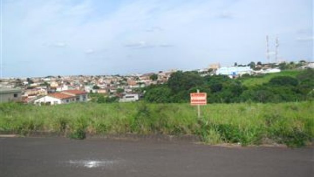  Homem é encontrado “sem cabeça” no bairro Paraíso - Avaré