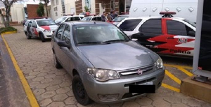 Homem deixa carro em “boca de tráfico” em troca de drogas em Avaré