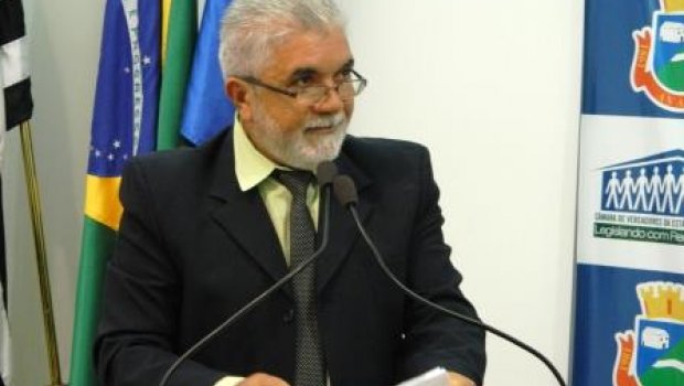 BARRETO SAI EM DEFESA DE ERNESTO