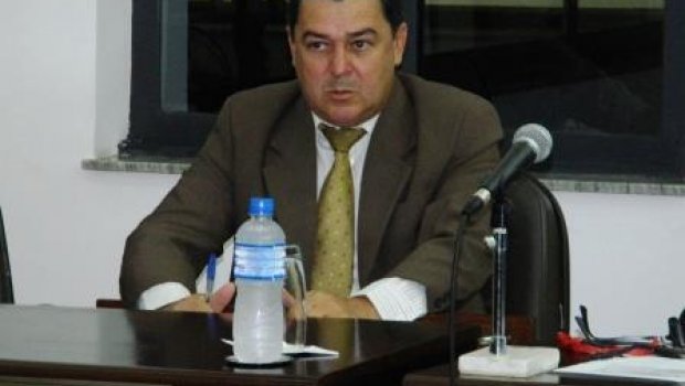 CONDENADO, TUCÃO FICA NA BERLINDA E PODE PERDER O CARGO