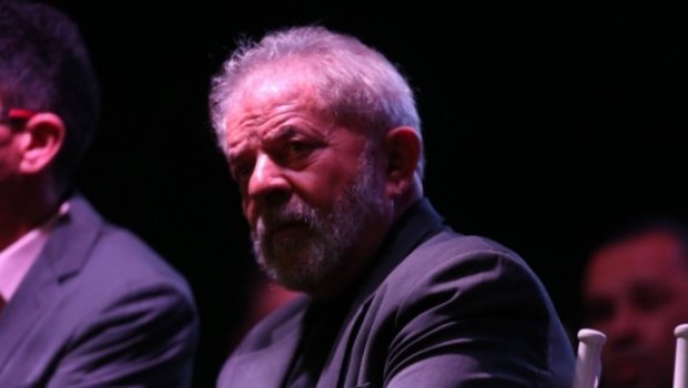 PT pressiona Lula a aceitar ministério e “escapar” de Moro