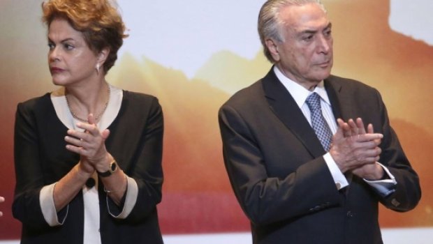 Debandada do PMDB motiva oposição a acelerar impeachment na Câmara