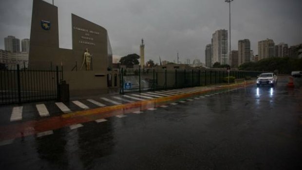 Coronéis do Exército são acusados de liberar armas de forma irregular em São Paulo