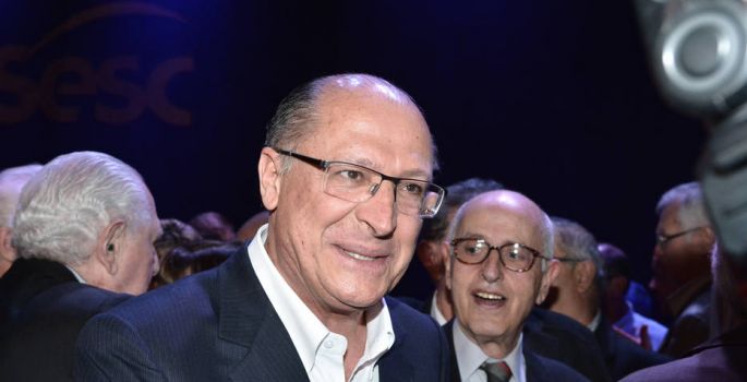 Alckmin diz que quer e está preparado para ser candidato, mas decisão deve ser “coletiva”