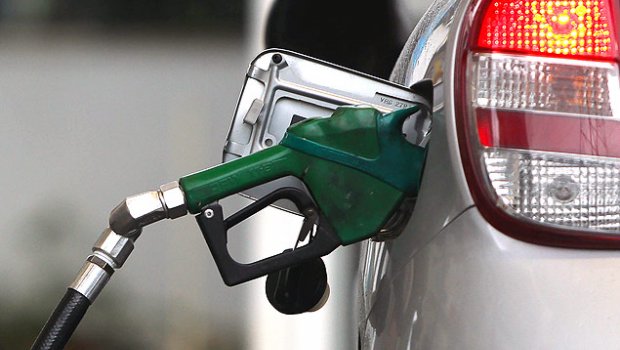 Petrobras aumenta o preço da gasolina em 6% e o do diesel em 4%