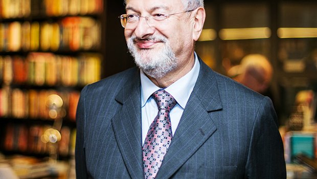 Presidente do TJ-SP recebe R$ 96 mil em junho, mas não paga custas de ação