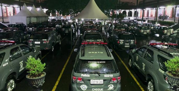 54 PMs de batalhão de SP são presos sob suspeita de ligação com facção criminosa