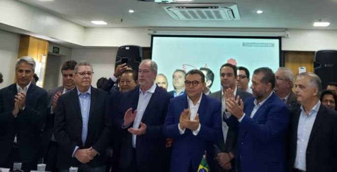PSB e PDT formam aliança nacional para as eleições e lançam Márcio França em SP