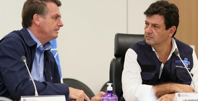 Mandetta a Bolsonaro: “Estamos preparados para ver caminhões do Exército transportando corpos?”