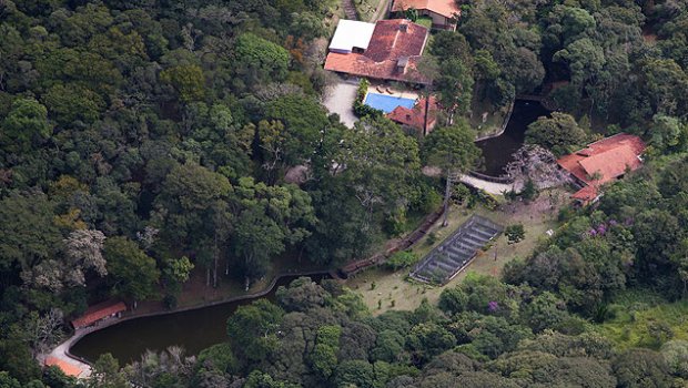 Odebrecht fez obra em sítio ligado a Lula, diz fornecedora