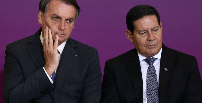 Bolsonaro planeja disputa de 2022 com outro vice, e eleição no RS pode ser saída para Mourão