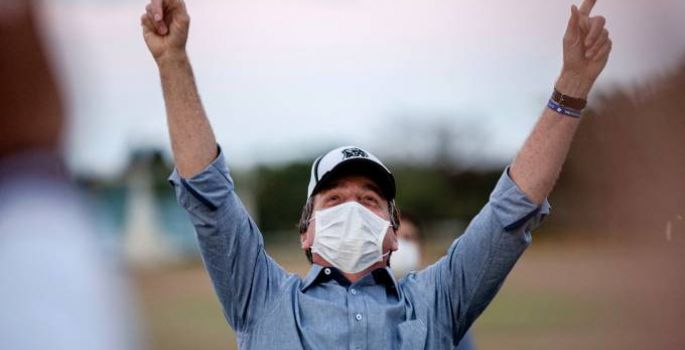 Pesquisa exclusiva: Bolsonaro é o favorito da corrida eleitoral em 2022