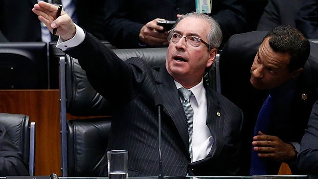 Teori afasta Eduardo Cunha do mandato na Câmara