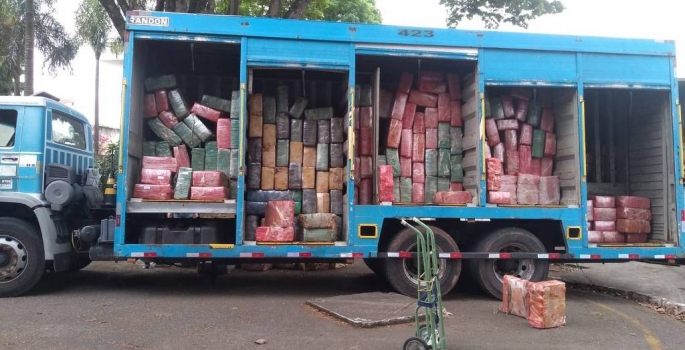 Polícia apreende 10 toneladas de maconha no interior de São Paulo