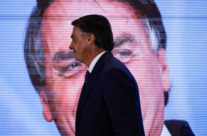 Planalto sob Bolsonaro escondeu projeções de casos e mortes na pandemia