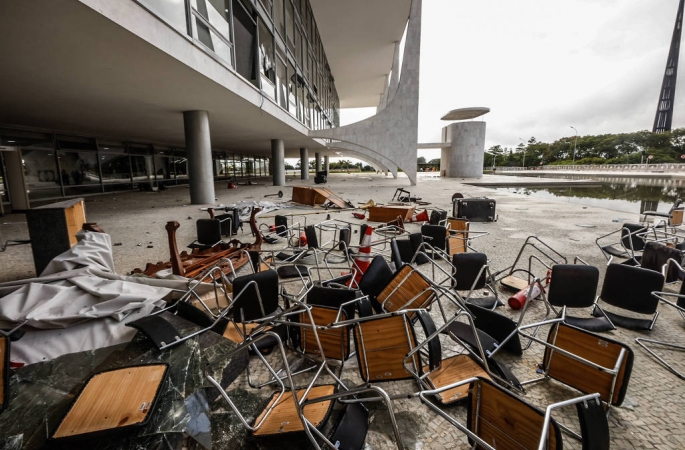 STF, Planalto e Congresso têm prejuízo de pelo menos R$ 20 milhões com 8/1