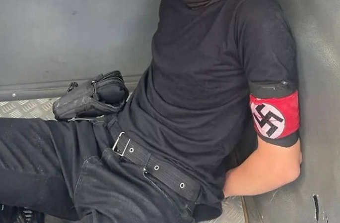 Adolescente com suástica no braço é detido após ataque a bombas a escola de Monte Mor (SP)