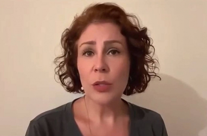 Carla Zambelli renuncia a cargo de deputada, e Motta vai dar posse a suplente