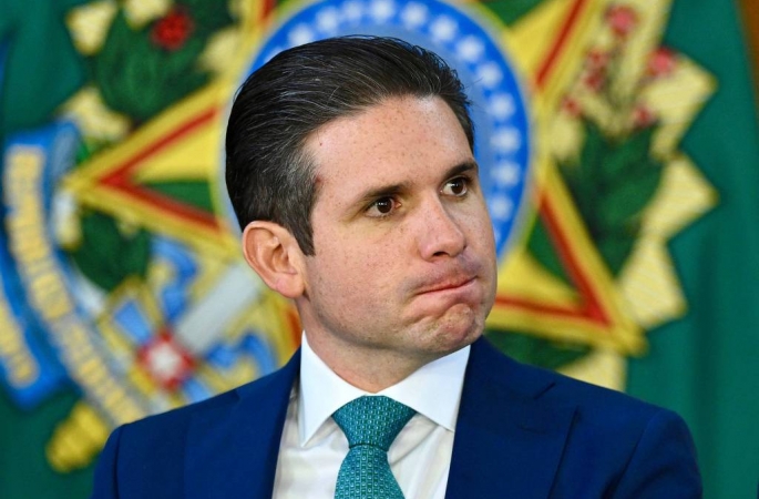 Motta articula para barrar anistia ampla e propõe redução de penas que pode beneficiar Bolsonaro