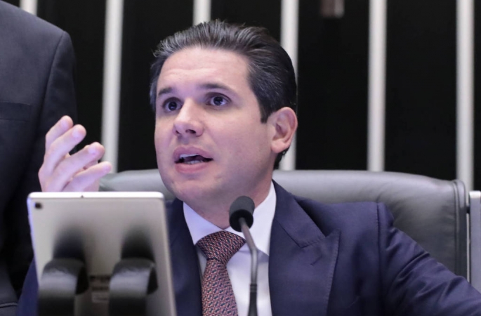 PEC da Blindagem cria conflito no Congresso, fragiliza Motta e causa ceticismo sobre anistia