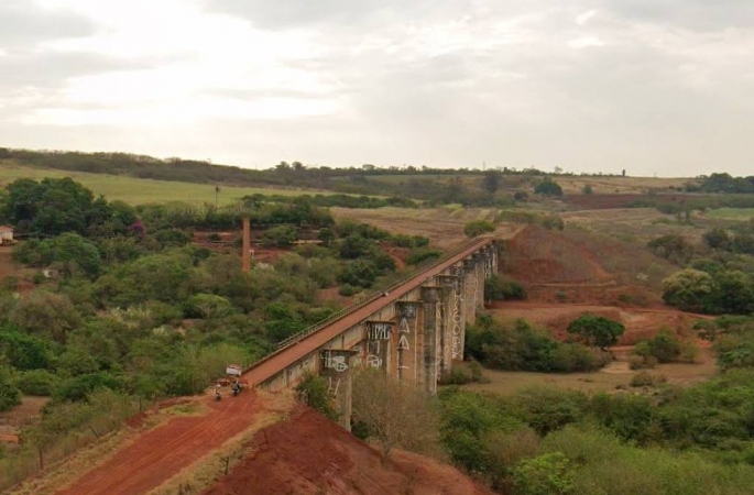 Jovem morre após ser jogada sem corda durante salto de rope jump em Limeira