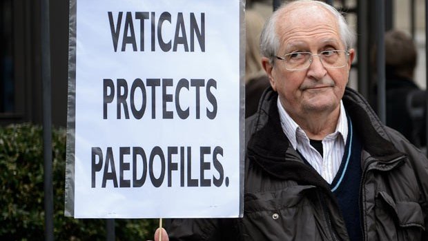 Vaticano terá novo comitê para analisar abuso sexual