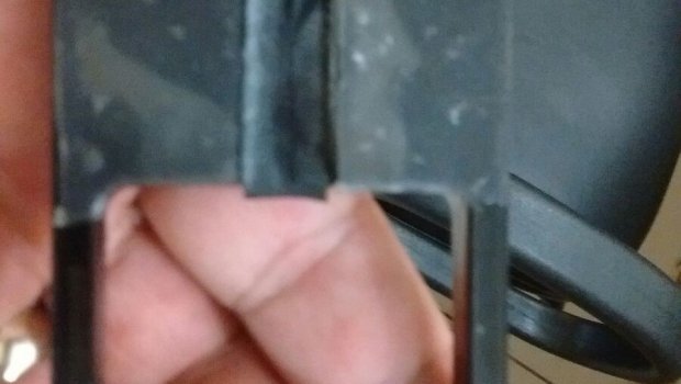 PM localiza “chupa-cabras” em um dos bancos em Avaré