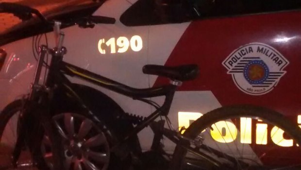 Homem rouba bicicleta e vende por 100 reais