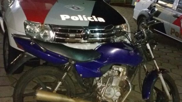 MENORES SÃO DETIDOS FURTANDO MOTO EM AVARÉ