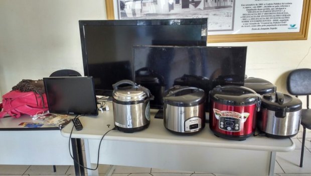 PM PRENDE LADRÕES QUE FURTARAM RECINTO DA EMAPA