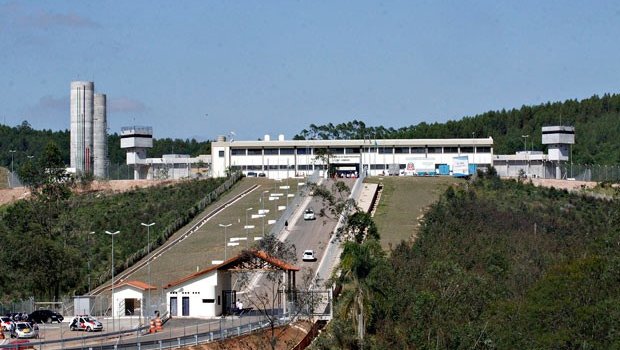 RECÉM-INAUGURADOS CDPs JÁ ESTÃO SUPERLOTADOS EM SP