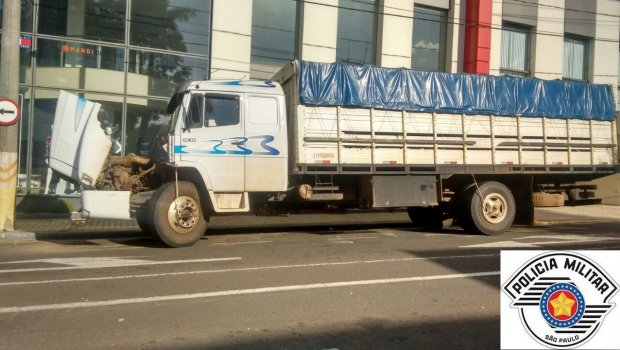 Avaré: Polícia Militar recupera caminhão roubado em MG