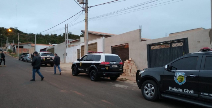 Polícia Civil realiza operação para cumprimento de mandados de prisão e de busca domiciliar