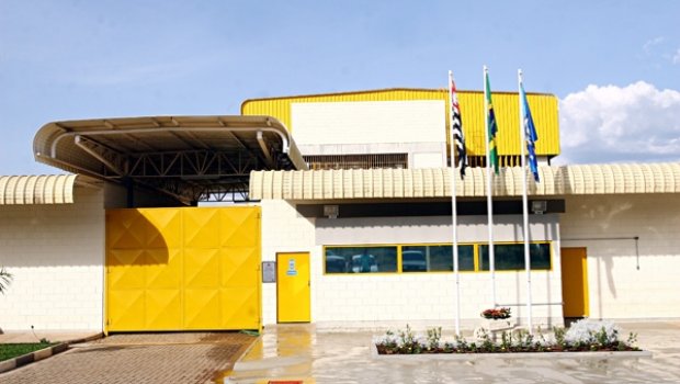 Briga entre adolescentes deixa funcionários e um menor feridos na Fundação CASA