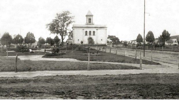 “Minha Terra tem Palmeiras onde canta  o sabiá”