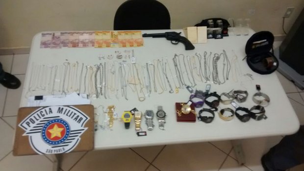 PM PRENDE DOIS QUE ROUBARAM JOALHERIA EM AVARÉ