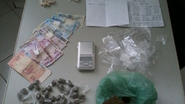 PM desbarata quadrilha de traficantes que agia usando menor de idade